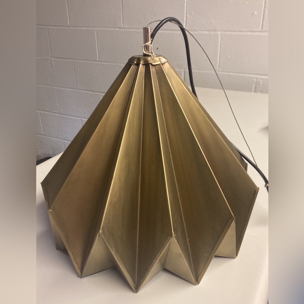 Mid century lamp from Grandinroad NWT